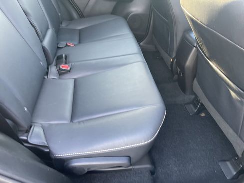 Used 2017 Toyota RAV4 Limited image 28