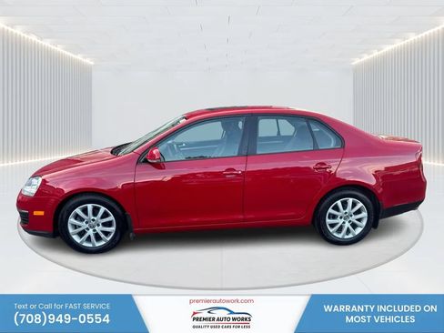 Used 2010 Volkswagen Jetta Limited Edition FWD image 9