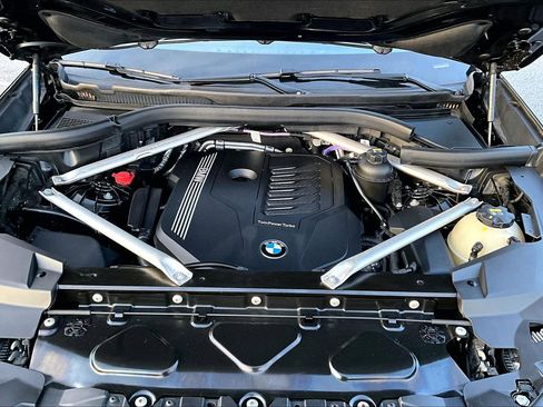 Used 2022 BMW X5 xDrive40i image 33