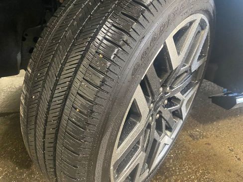 Used 2025 Ford Expedition Max Platinum w/ Platinum Ultimate Package image 30