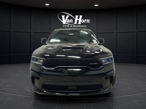 Used 2025 Dodge Durango GT AWD/4WD image 2