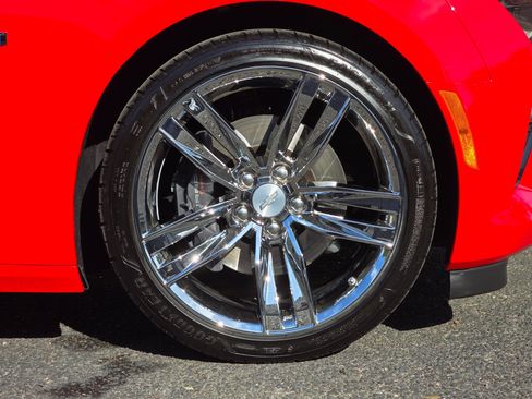 Used 2016 Chevrolet Camaro SS image 42