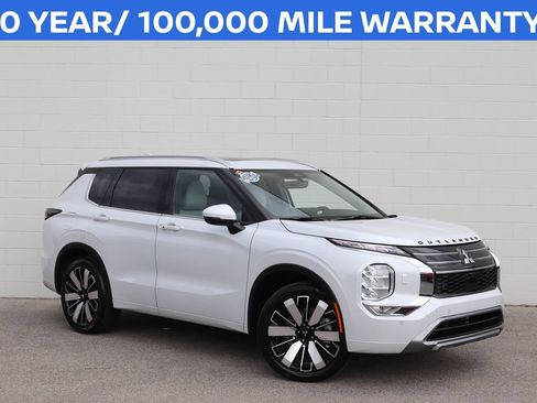 Used 2026 Mitsubishi Outlander SEL AWD/4WD image 1