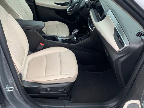 Used 2024 Buick Encore GX Avenir w/ Avenir Convenience Package image 11