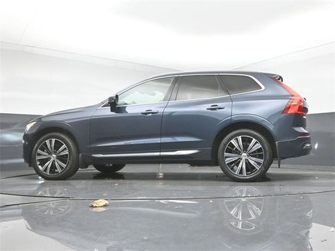 Used 2023 Volvo XC60 B6 Ultimate w/ Climate Package image 41