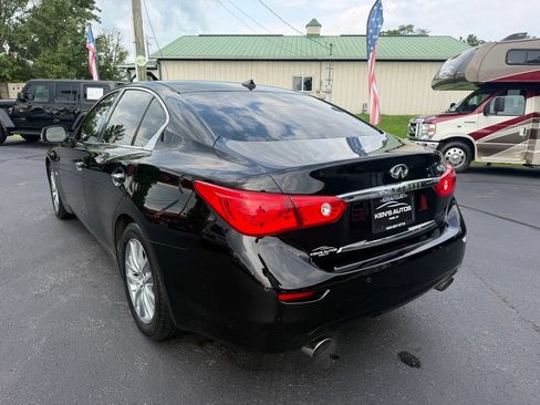 Used 2016 INFINITI Q50 3.0t Premium w/ Driver Assistance Package RWD image 7