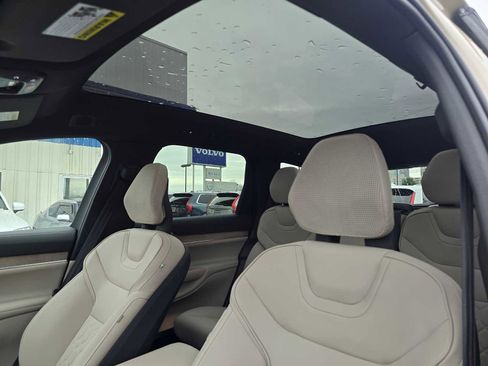 Certified 2025 Volvo EX90 Ultra image 24