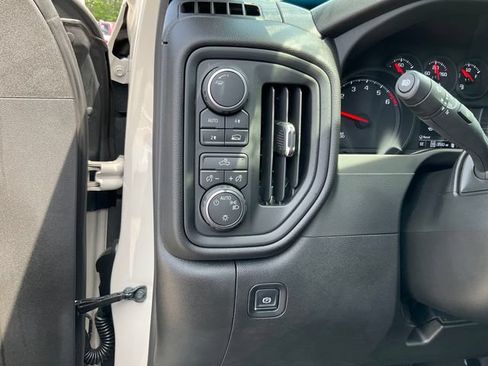 Certified 2026 Chevrolet Silverado 1500 Custom w/ Turbomax Blackout Package AWD/4WD image 9