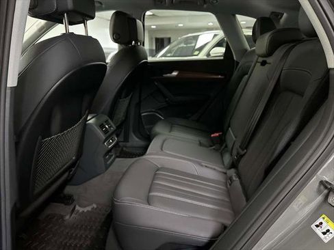 Used 2023 Audi Q5 2.0T Premium Plus w/ Premium Plus Package AWD/4WD image 14