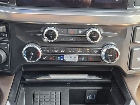 Certified 2025 Ford F250 King Ranch w/ Chrome Package AWD/4WD image 14