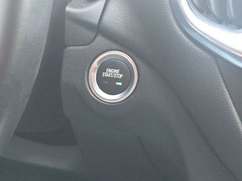 Used 2024 Chevrolet Equinox LT w/ Driver Convenience Package FWD image 44