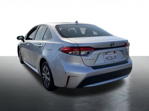 Used 2022 Toyota Corolla LE w/ Carpet Mat Package (TMS) FWD image 4