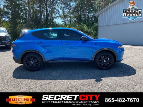 Used 2024 Dodge Hornet R/T Plus w/ R/T Blacktop Package AWD/4WD image 4