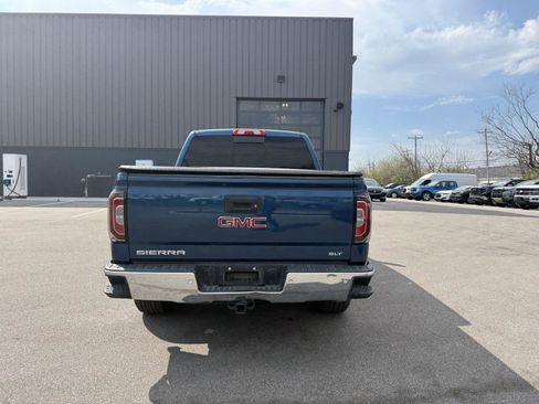 Used 2018 GMC Sierra 1500 SLT image 4