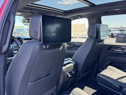 New 2026 GMC Yukon Elevation w/ Elevation Premium Package AWD/4WD image 22
