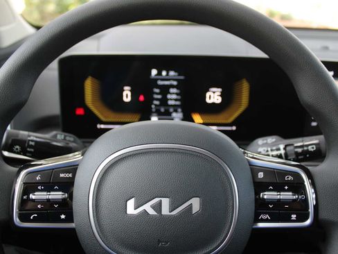 New 2026 Kia Sorento LX image 26