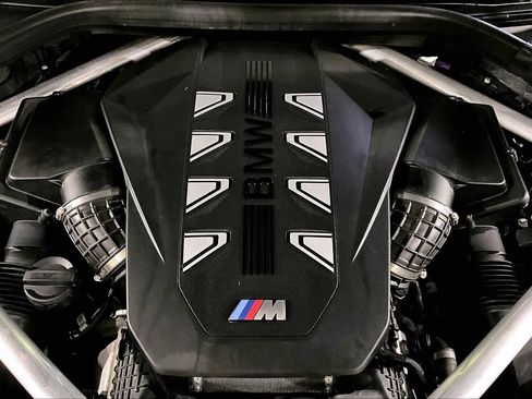 Certified 2025 BMW X7 M60i AWD/4WD image 30