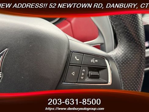 Used 2021 Maserati Levante AWD/4WD image 20