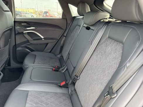 New 2025 Audi SQ5 Premium Plus image 24