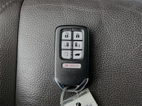 Used 2019 Honda Odyssey EX-L image 12