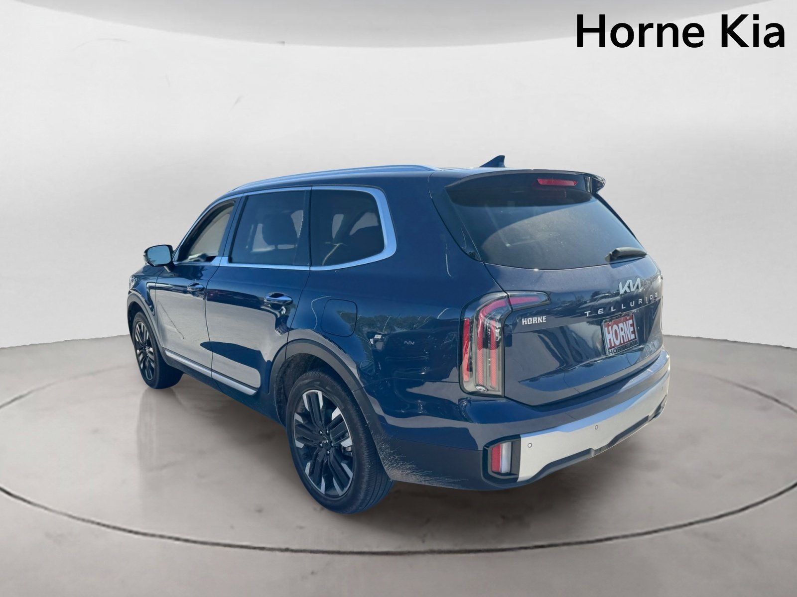 Certified 2024 Kia Telluride SX FWD image 5
