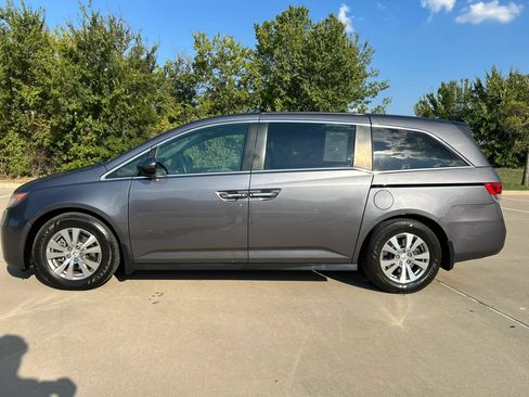 Used 2016 Honda Odyssey EX image 8