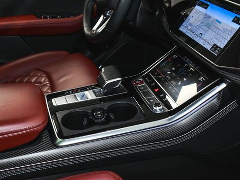 Used 2024 Audi SQ8 Premium Plus w/ Black Optic Package image 66