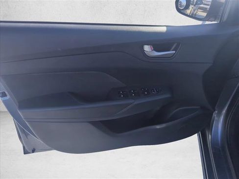 Used 2018 Hyundai Accent SE image 8