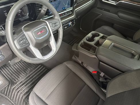 Used 2026 GMC Sierra 1500 Elevation AWD/4WD image 9