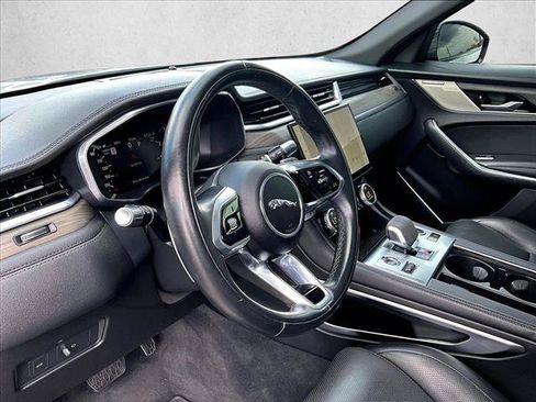 Used 2022 Jaguar F-PACE S AWD/4WD image 13