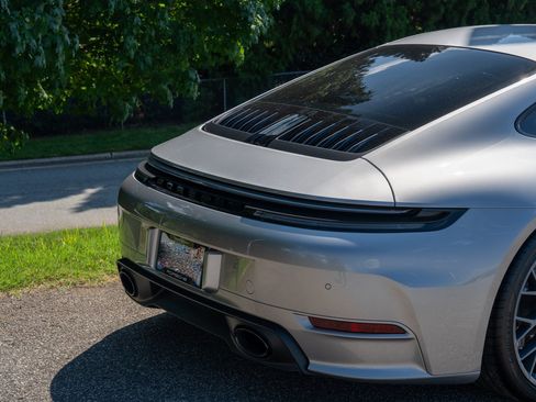 Certified 2026 Porsche 911 Carrera T RWD image 13