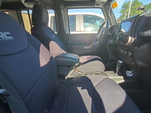 Used 2013 Jeep Wrangler Unlimited Sport AWD/4WD image 4