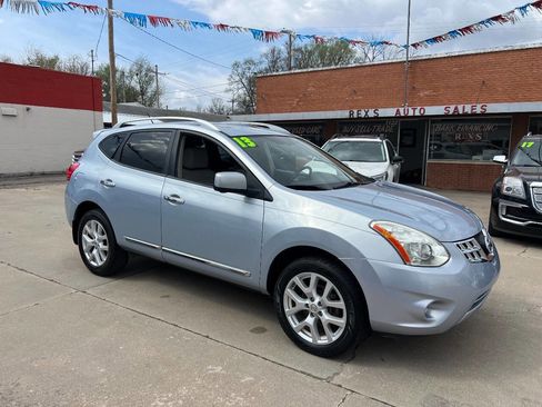 Used 2013 Nissan Rogue SL image 4