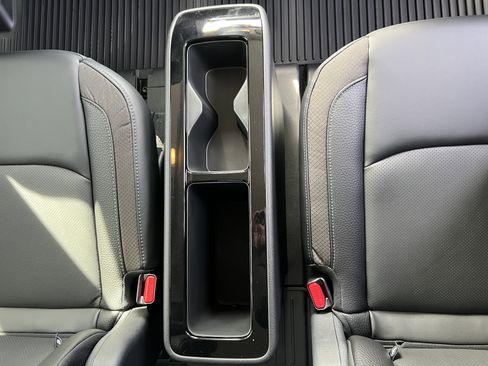 New 2026 Nissan Pathfinder SL image 30