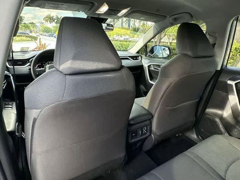 Used 2025 Toyota RAV4 LE image 23