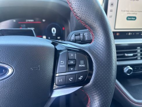 Used 2025 Ford Explorer ST-Line image 25