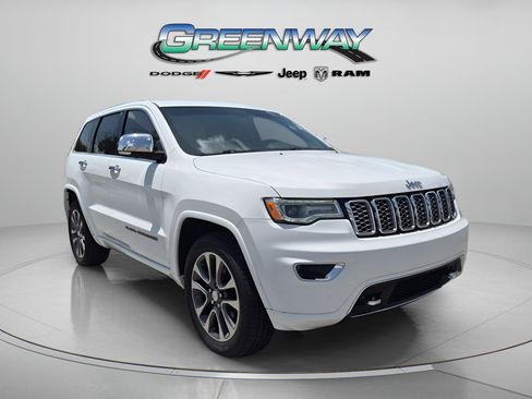 Used 2017 Jeep Grand Cherokee Overland RWD image 1