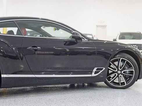 Used 2020 Bentley Continental GT AWD/4WD image 11