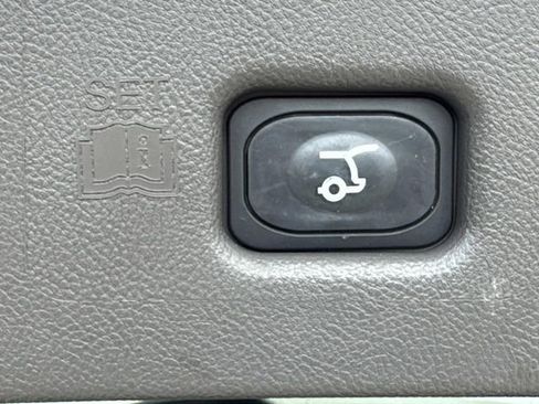 Certified 2023 Lincoln Nautilus AWD w/ Premium Package image 15