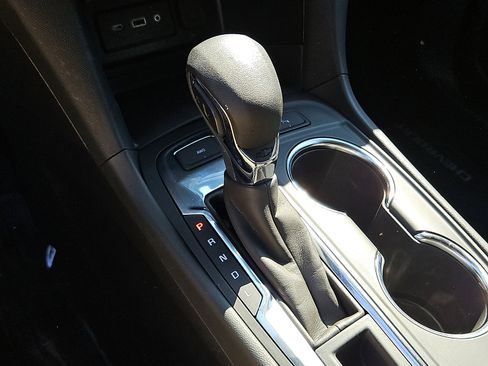 Used 2023 Chevrolet Equinox LT image 14