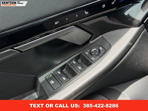 Used 2025 BMW 530i xDrive 530i xDrive image 21