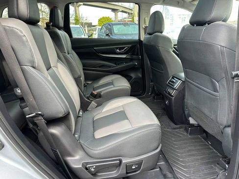 Used 2022 Subaru Ascent Onyx Edition image 12