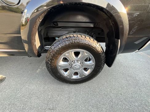 Used 2018 RAM 2500 Laramie w/ Off Road Package AWD/4WD image 42