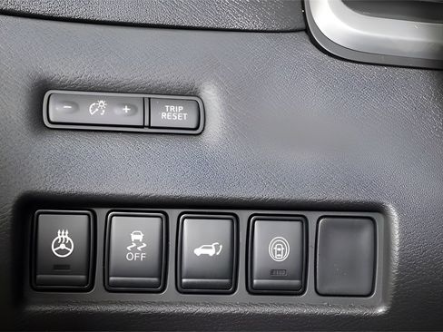 Used 2024 Nissan Murano SL image 35