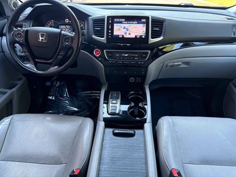 Used 2017 Honda Pilot Elite image 17