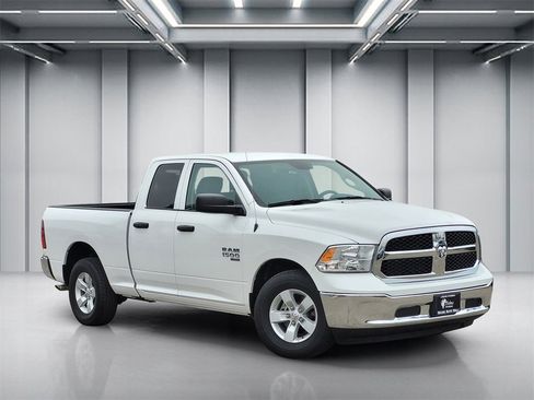 Used 2024 RAM 1500 Classic SLT image 1
