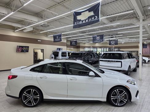 Used 2022 BMW 228i Gran Coupe w/ M Sport Package FWD image 5
