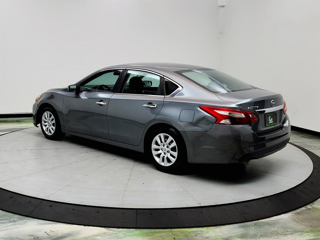 Used 2016 Nissan Altima 2.5 S w/ Power Driver Seat Package FWD image 7