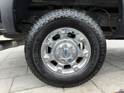 Used 2016 Ford F250 XLT w/ XLT Premium Package image 30