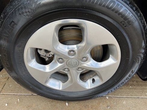 Certified 2018 Chrysler Pacifica Touring-L image 7